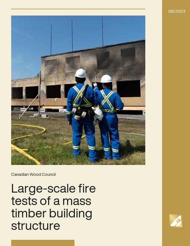 Essais d'incendie à grande échelle d'une structure de bâtiment en bois massif